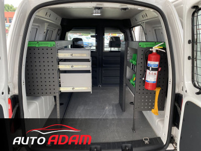 Volkswagen Caddy 2.0 TDi 55 kW Webasto Regálovy systém EDSTROM