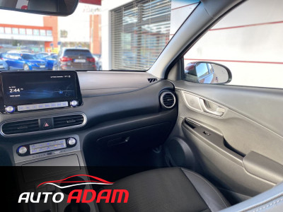 Hyundai Kona Electric 150kW Premium+ 64 kWh FABRICKA ZÁRUKA DO 11/2025