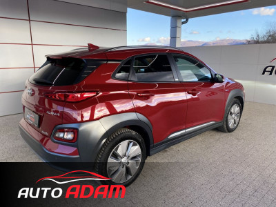 Hyundai Kona Electric 150kW Premium+ 64 kWh FABRICKA ZÁRUKA DO 11/2025
