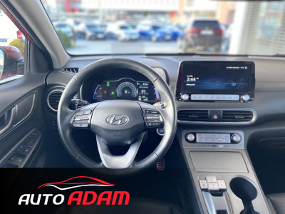 Hyundai Kona Electric 150kW Premium+ 64 kWh FABRICKA ZÁRUKA DO 11/2025