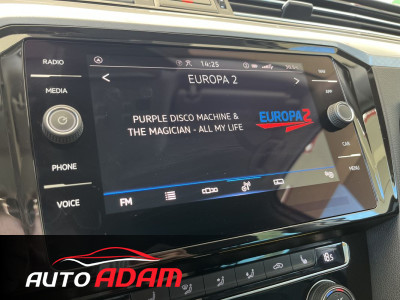 Volkswagen Passat Variant 1.5 TSI DSG Business