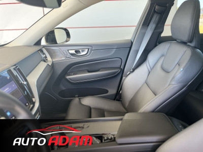 Volvo XC60 T6 186kW AWD Geartronic Plus Dark RECHARGE (Záruka do 11.4.2026)