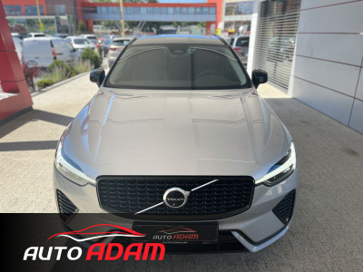 Volvo XC60 T6 186kW AWD Geartronic Plus Dark RECHARGE (Záruka do 11.4.2026)