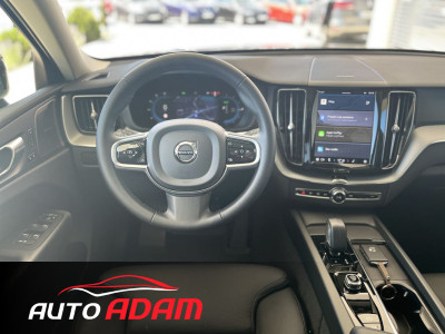 Volvo XC60 T6 186kW AWD Geartronic Plus Dark RECHARGE (Záruka do 11.4.2026)