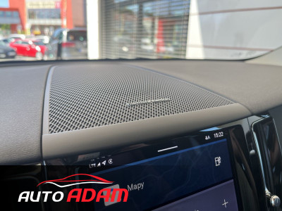 Volvo XC60 T6 186kW AWD Geartronic Plus Dark RECHARGE (Záruka do 11.4.2026)