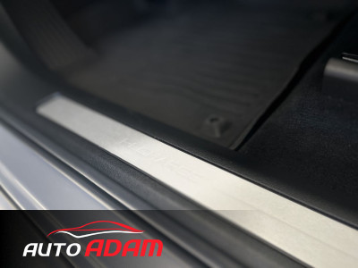 Volvo XC60 T6 186kW AWD Geartronic Plus Dark RECHARGE (Záruka do 11.4.2026)