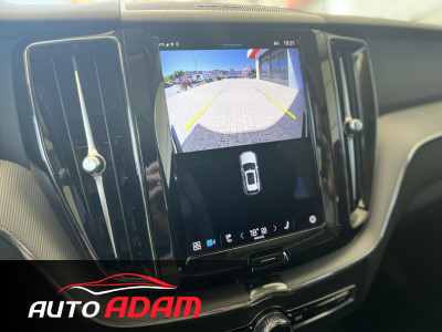 Volvo XC60 T6 186kW AWD Geartronic Plus Dark RECHARGE (Záruka do 11.4.2026)