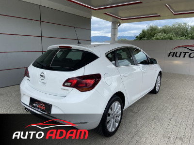 OPEL Astra 1.4 Turbo 103kW