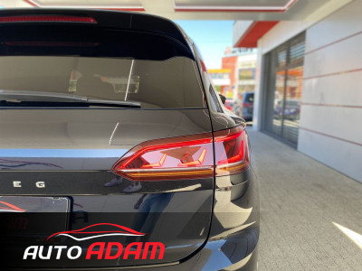 Volkswagen Touareg 3.0TDi 210kW 4Motion AT/8